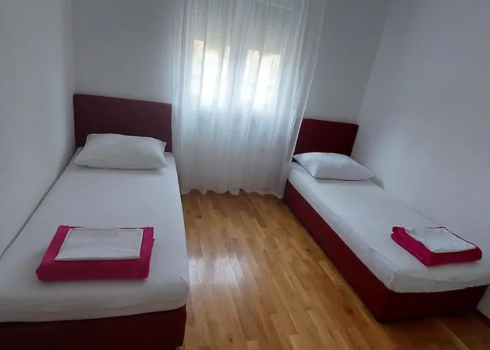 Lucija Apartamento