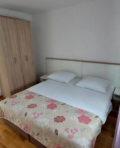 Lucija *