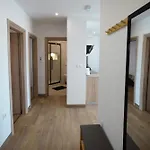 Lucija Apartment *